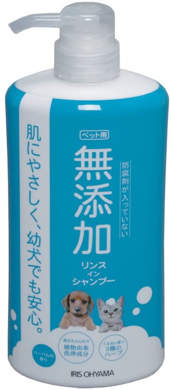 แชมพูสำหรับสัตว์เลี้ยง Iris Ohyama 600ml สำหรับสุนัขและแมว